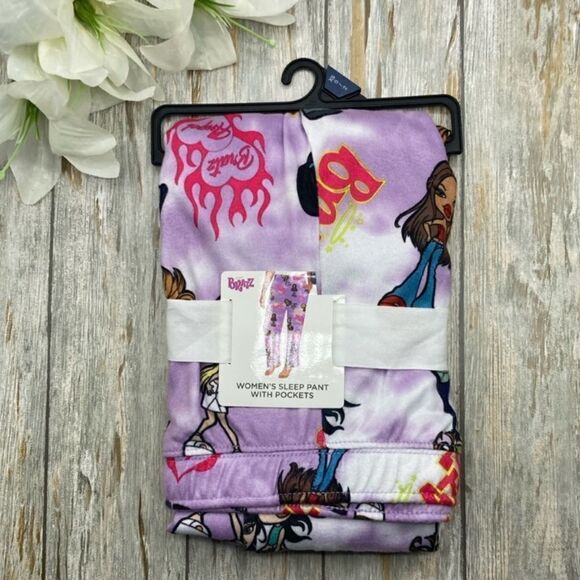 Women’s Juniors’ Bratz Print Comfy Lounge Pajama Sleep Pants, Size XS - Picture 1 of 6